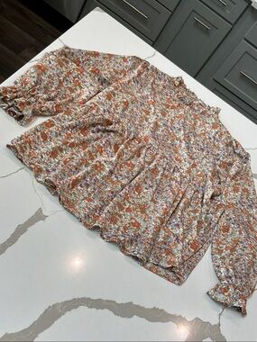 Chicsoul Com 1X Floral Ruffle Peplum Blouse - Rust & Cream Bronze Colors